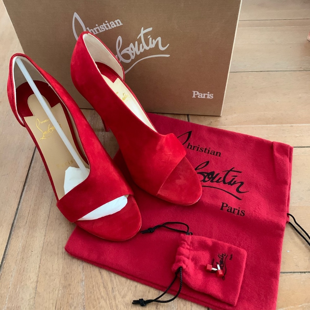 Christian Louboutin’s Phoebe Veau Velours